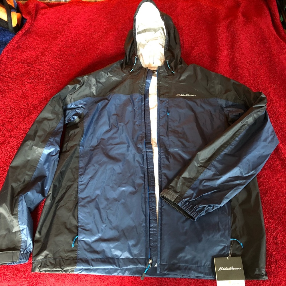 Eddie Bauer Rain coat, size Tall Long (TL)